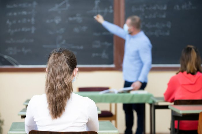 Professores: como manter a disciplina em sala de aula?